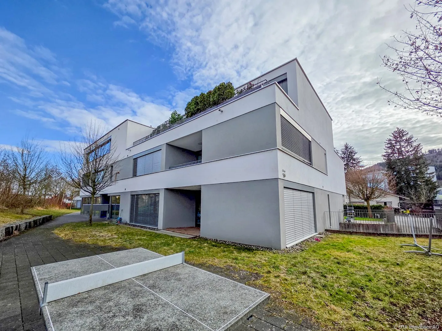 Tasteful Living or Investment Property - Photo 9 of 11