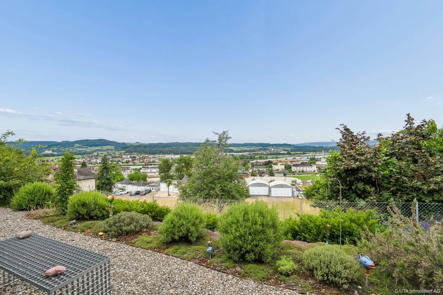 3-Room Garden Apartment in a Dreamlike South Slope Location - Photo 13 of 13