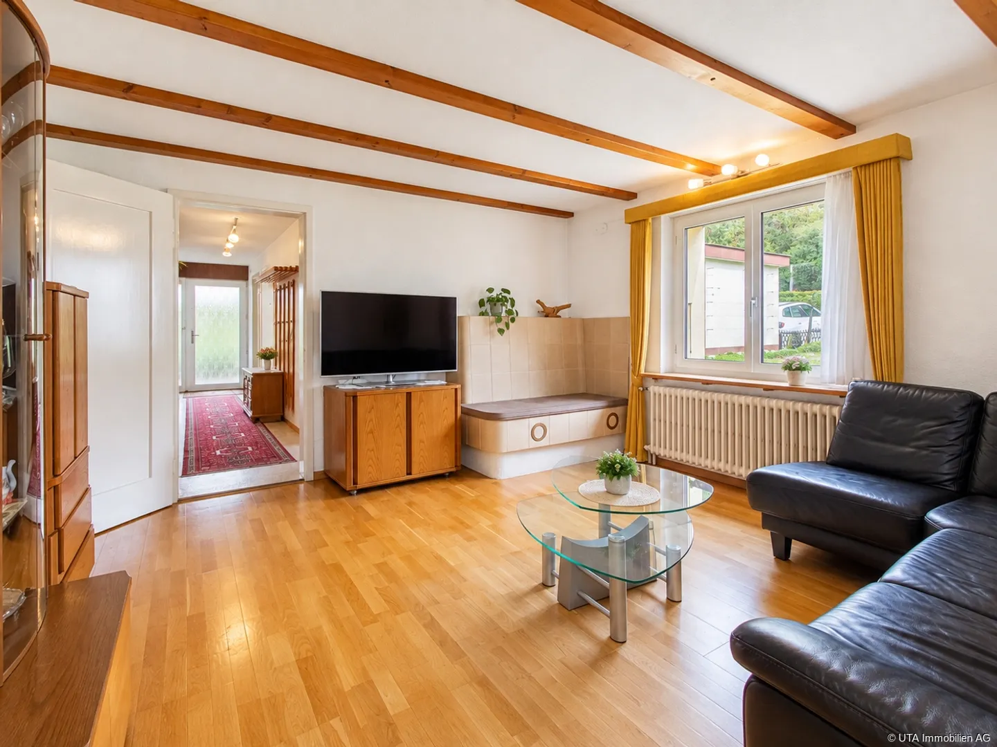 Single-family house with plenty of outdoor space, forest share, and potential for expansion - Photo 4 of 13