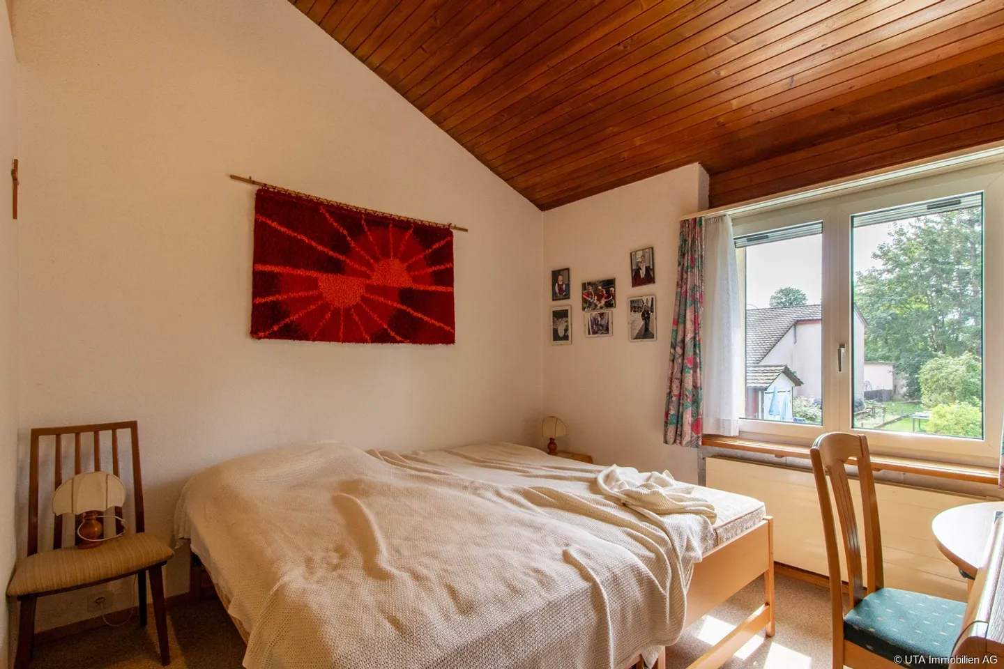 Single-family house with plenty of outdoor space, forest share, and potential for expansion - Photo 10 of 13