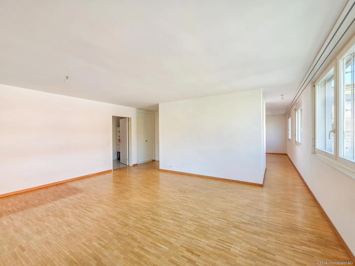 Attraktive Wohnung mit Loggia an urbaner, zentraler Lage - Photo 1 of 12