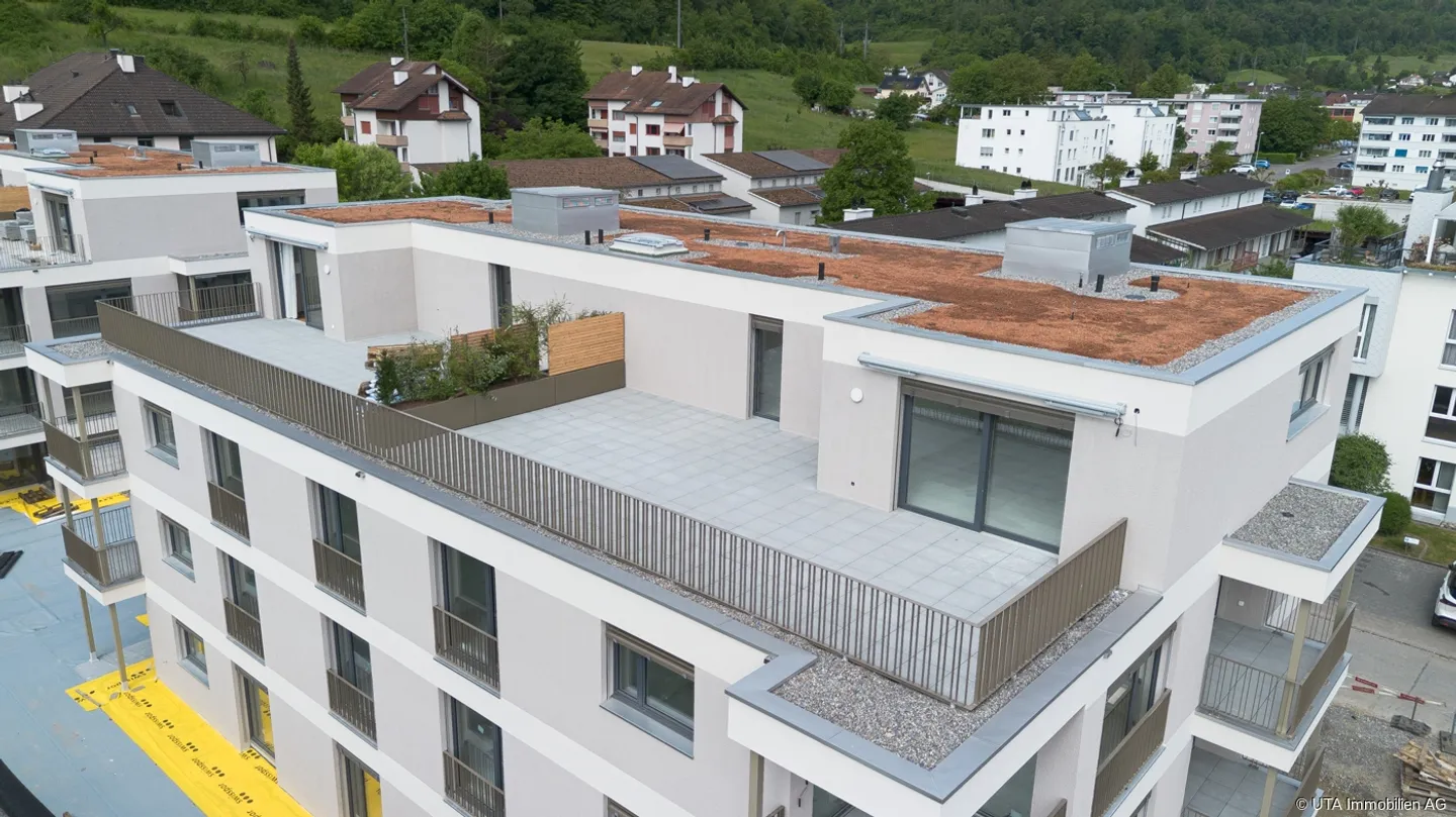 2.5-room new penthouse apartment with a dream terrace, ready to move in - Photo 10 of 12