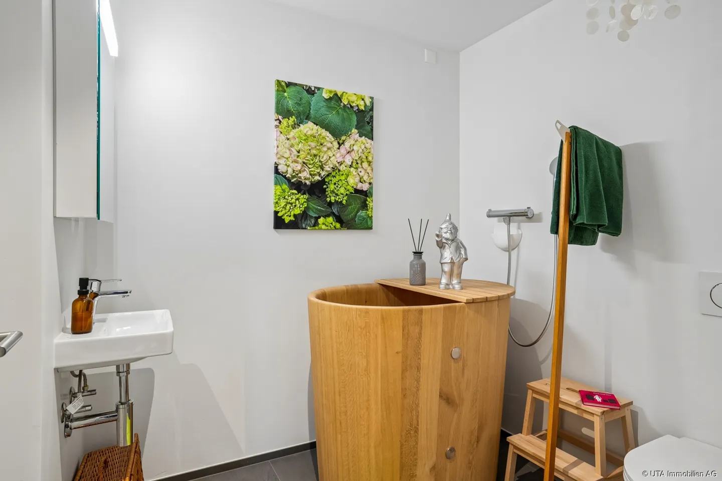 3-Room Garden Apartment in a Dreamlike South Slope Location - Photo 10 of 13