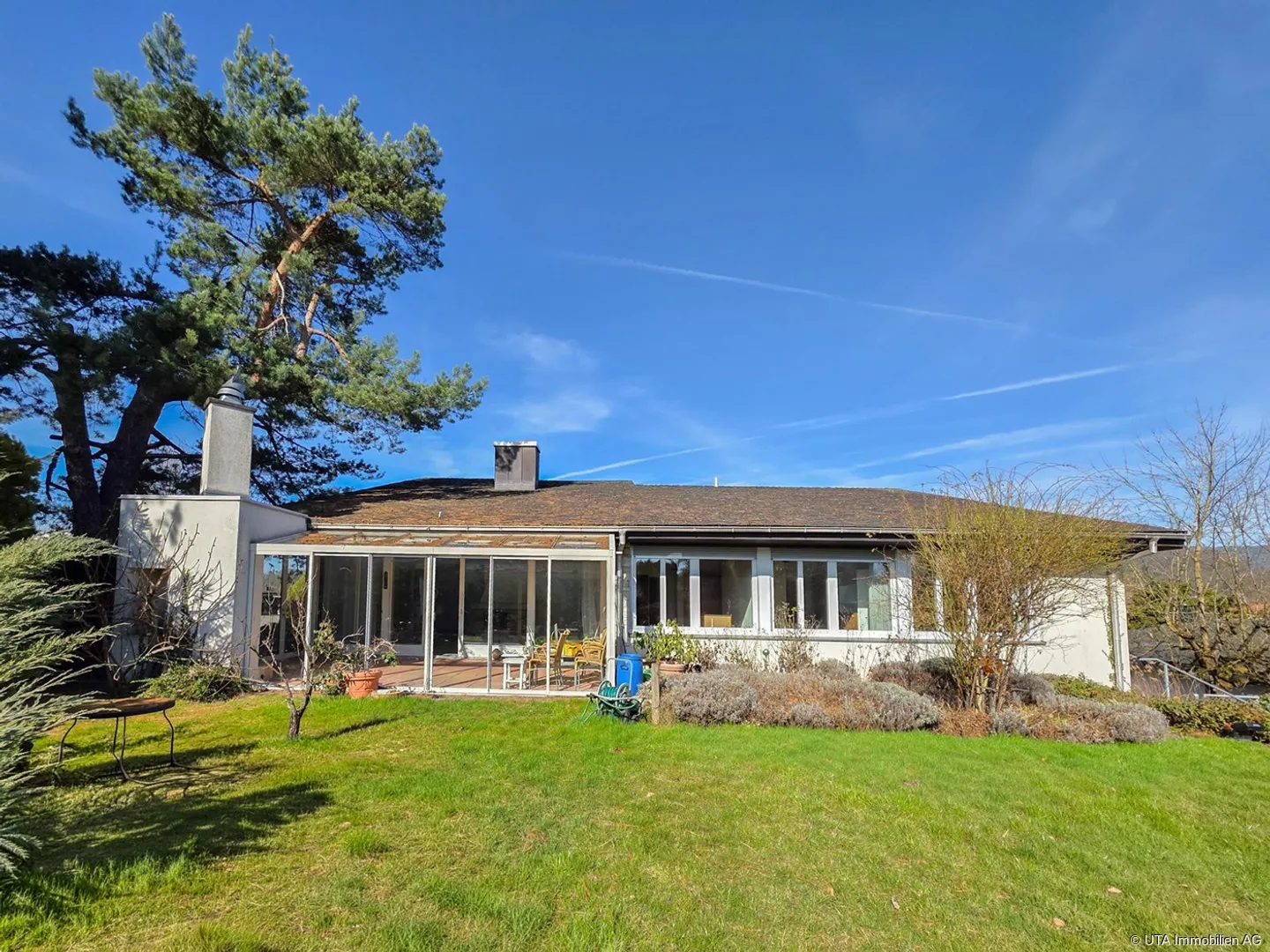 Sonnenverwöhntes Einfamilienhaus - Foto 2 von 12