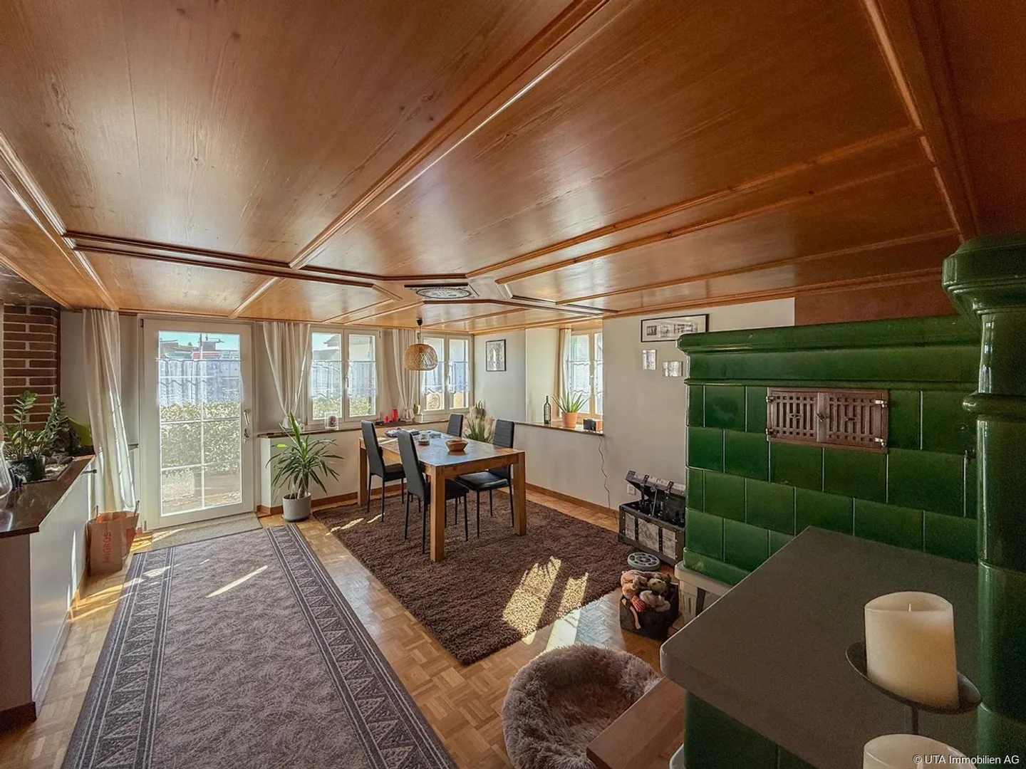 Opportunité unique - Deux maisons résidentielles avec réserve foncière - Photo 8 sur 9