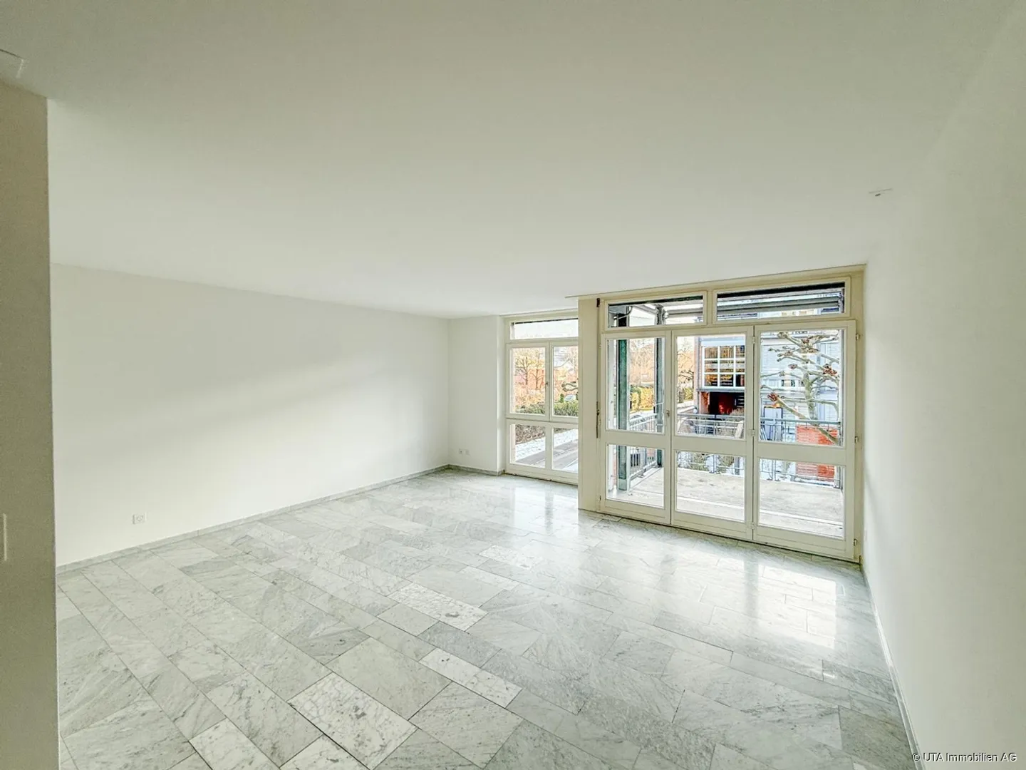 Condominio Pratico Vicino alla Fermata dell'Autobus - Foto 1 di 11