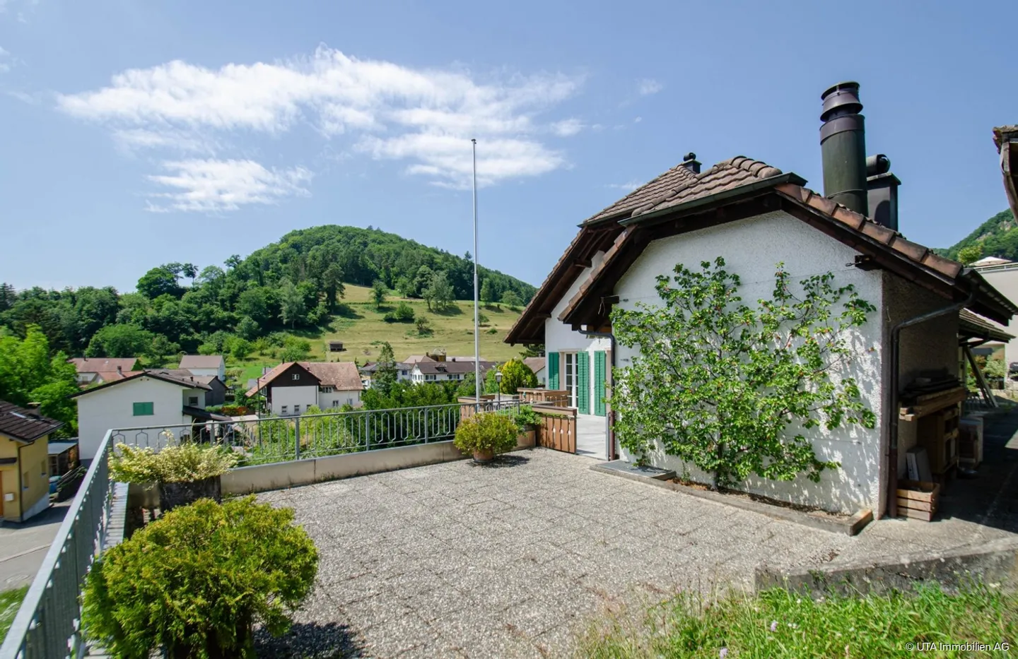 Bella casa unifamiliare di 7,5 stanze con terreno edificabile aggiuntivo - Foto 12 di 13