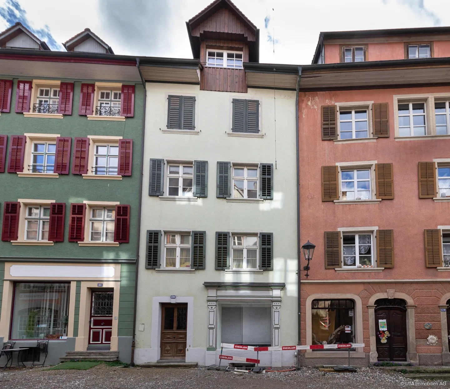Mehrfamilien-Altstadthaus als Kapitalanlage - Foto 1 von 12