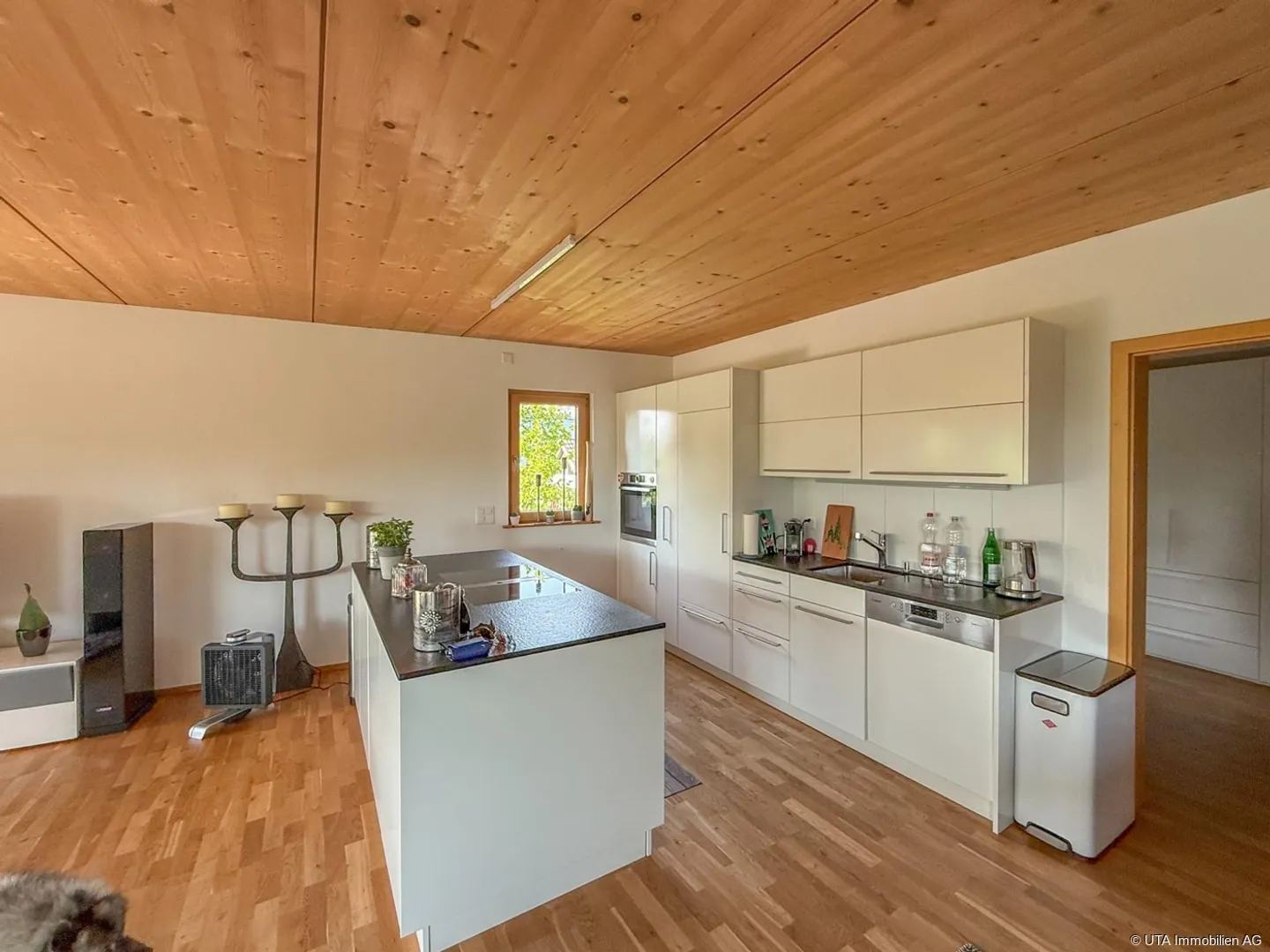 Charmantes Zweifamilienhaus am Klingnauer Stausee - Foto 4 von 8