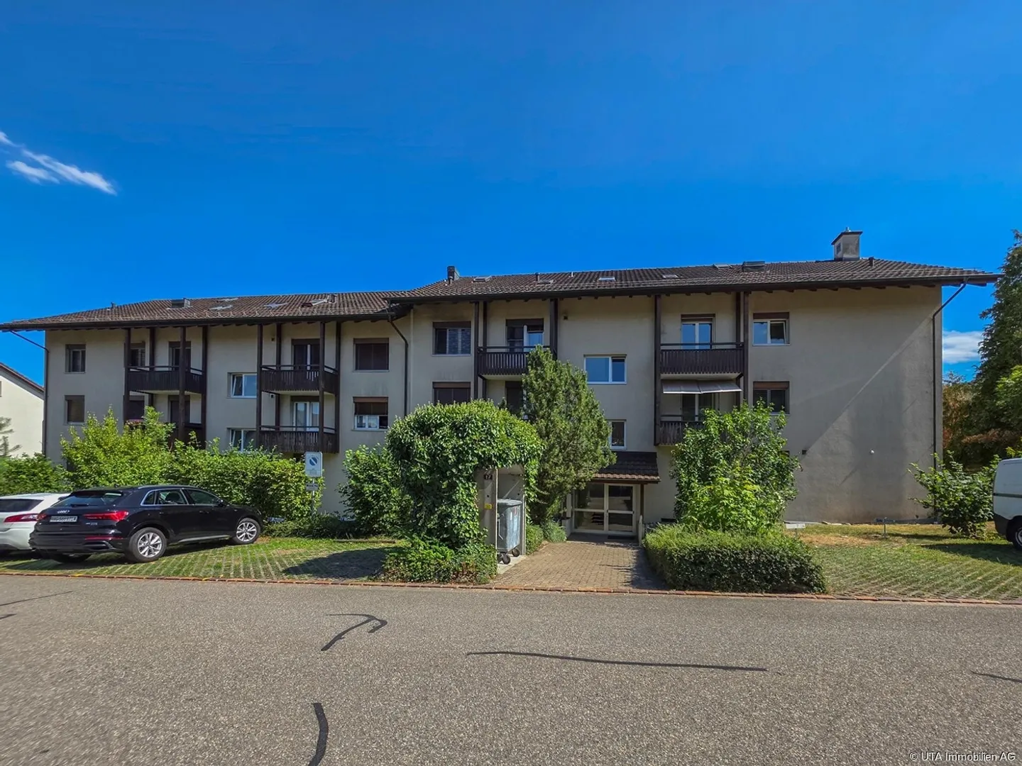 Ihr sonniges Zuhause - zwei Balkone + viel Raum für eigene Ideen - Foto 9 von 13