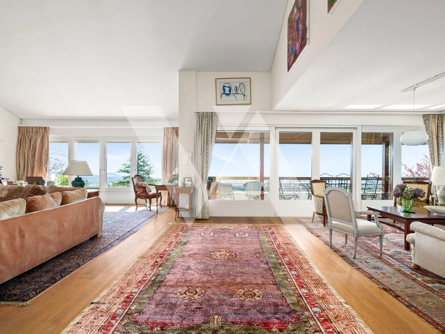 Proprietà di eccezione con vista mozzafiato sul lago e sulle Alpi - Foto 2 di 13