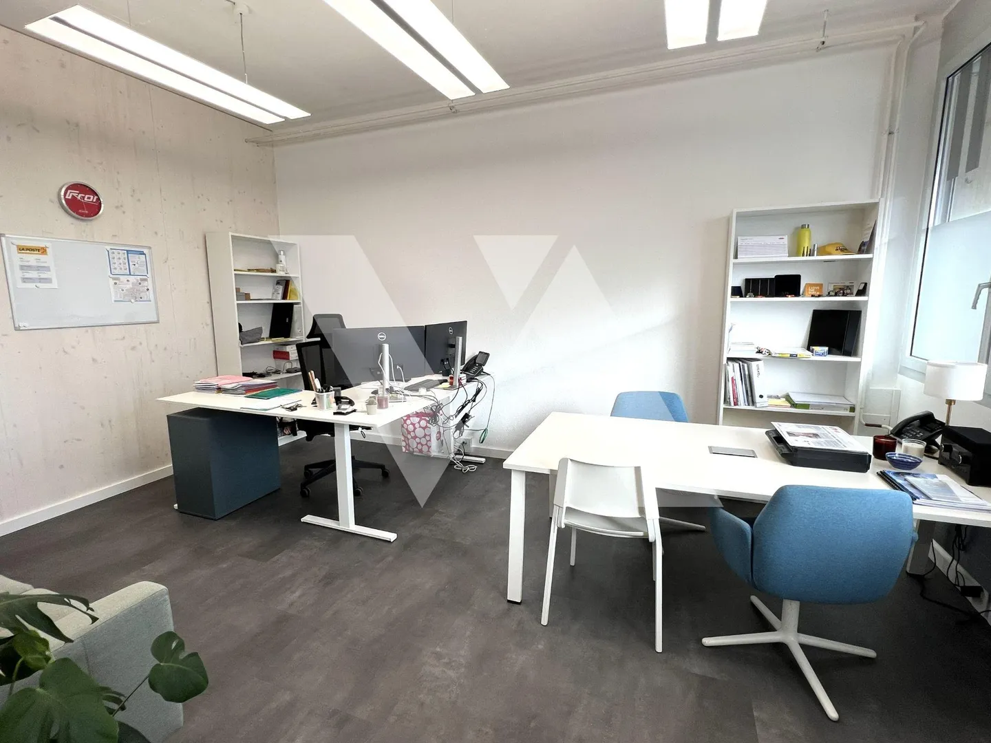 Zu vermieten - Werkstatt mit Büro in der Nähe der Innenstadt und der Autobahn - Foto 4 von 7