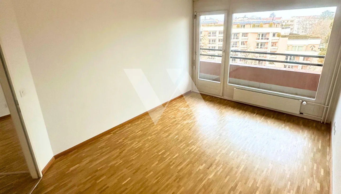 Zu vermieten - 3-Zimmer-Wohnung im Herzen von Nyon - Foto 3 von 6