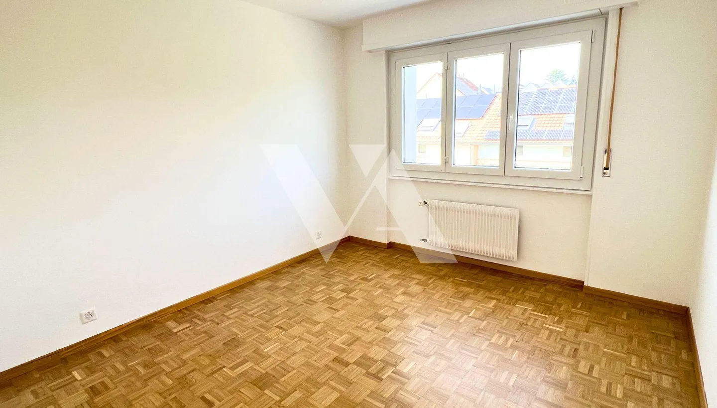 For rent - 3-room apartment with balcony in Gland - Photo 3 of 6