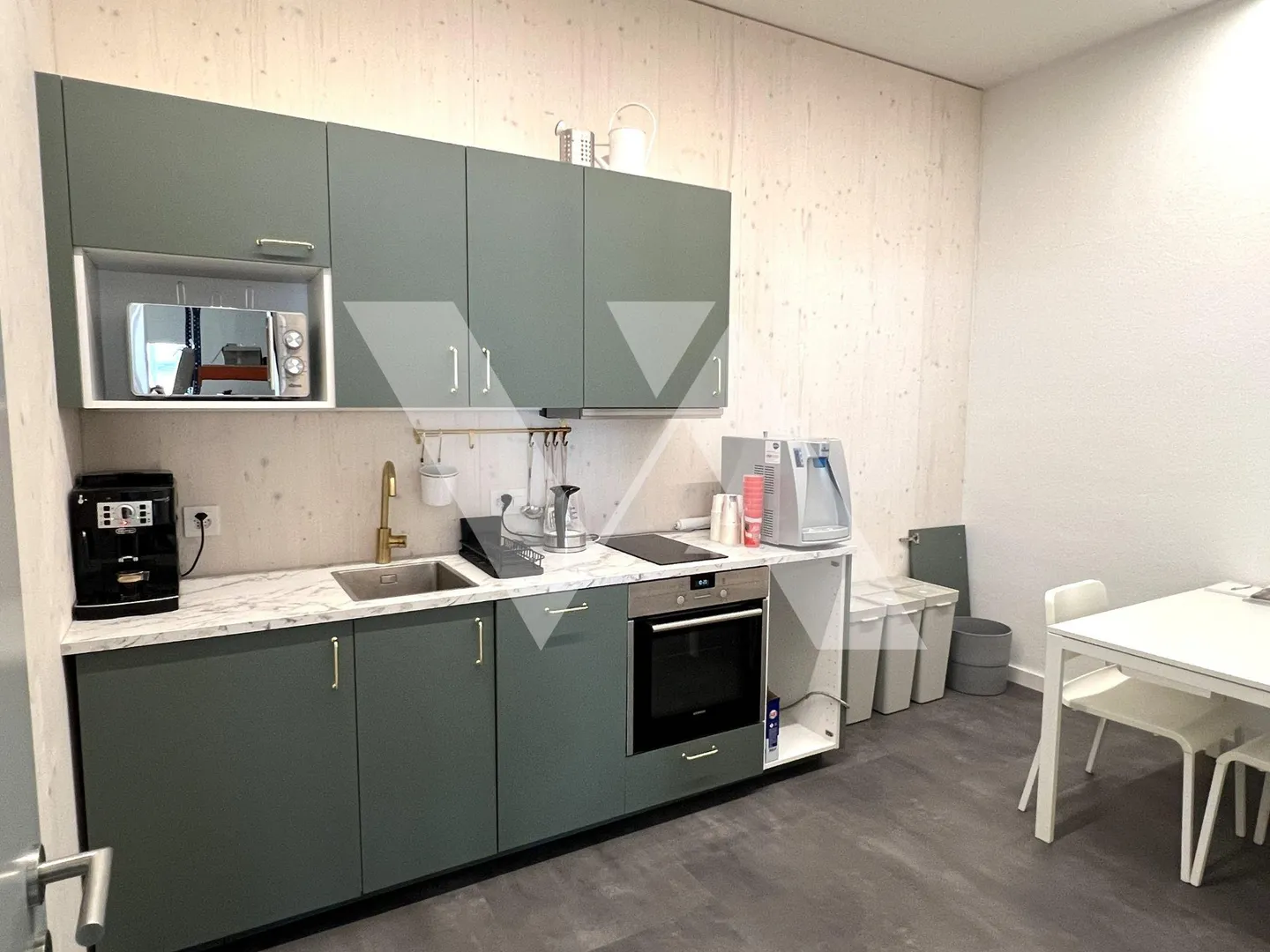 Zu vermieten - Werkstatt mit Büro in der Nähe der Innenstadt und der Autobahn - Foto 5 von 7