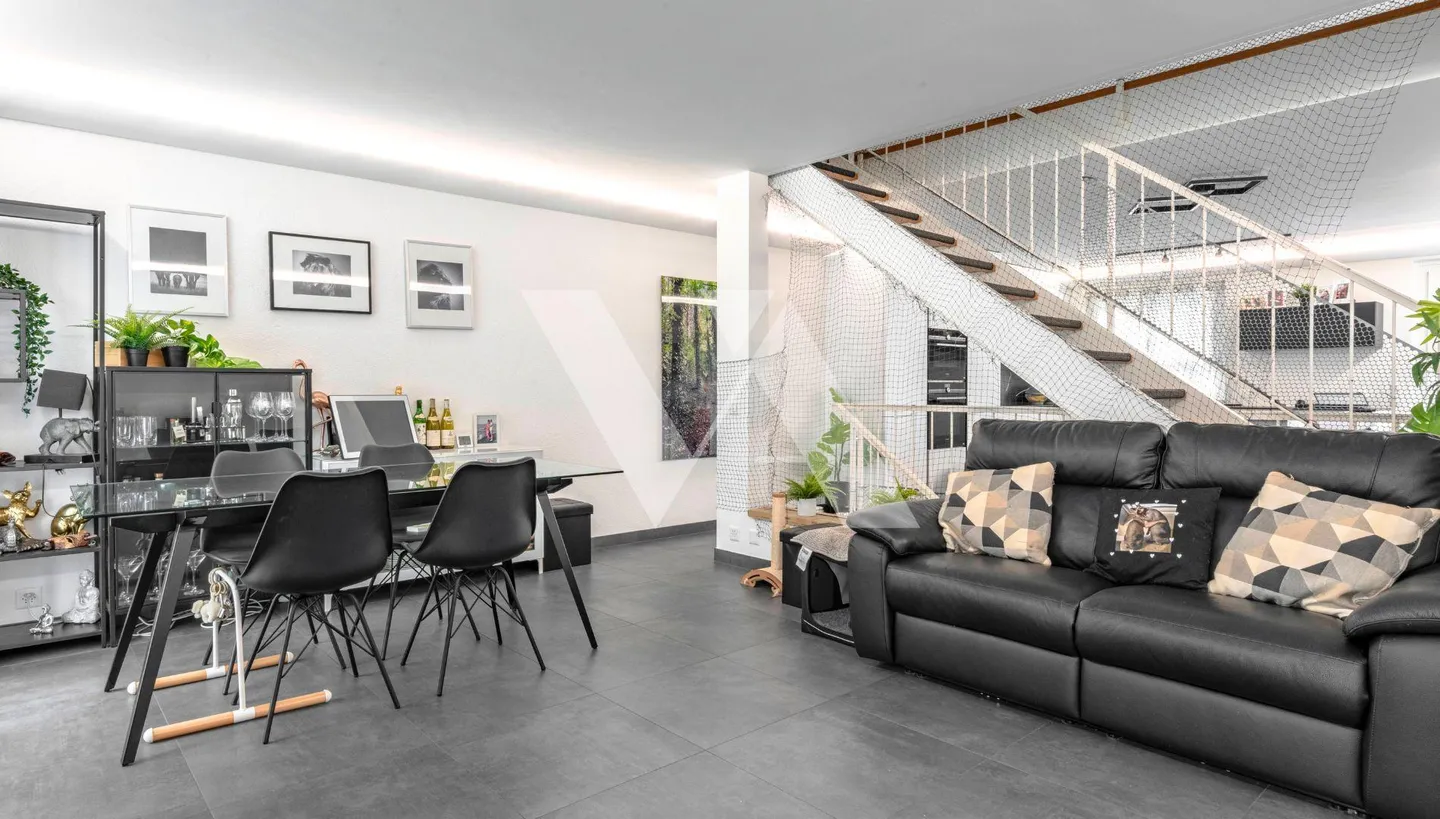 A vendre - Villa familiale rénovée avec jardin et terrasse - Foto 2 von 9