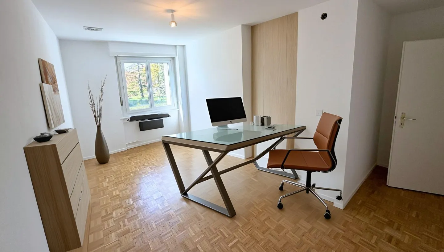 Zu vermieten - 6-Zimmer-Wohnung im Herzen von Nyon - Foto 3 von 6