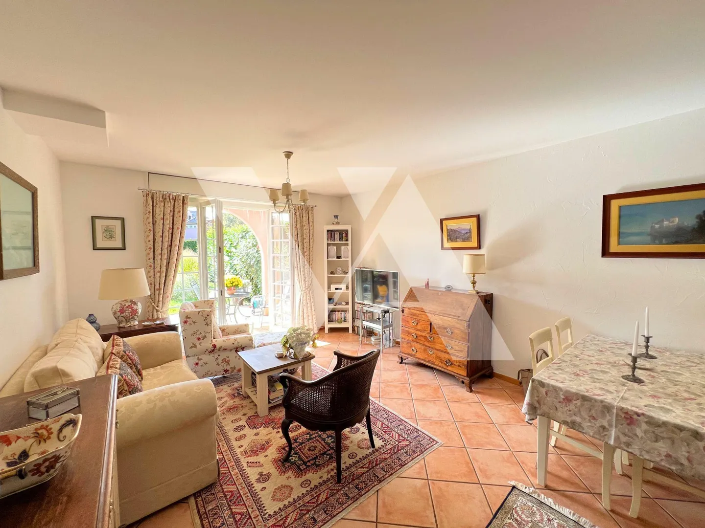 Zu verkaufen - 3-Zimmer-Wohnung mit Garten im Herzen des Domaine Impérial - Foto 3 von 8