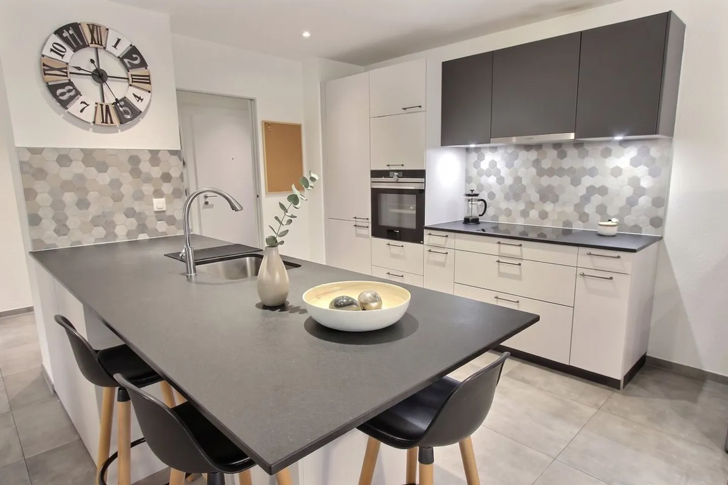 Appartement spacieux à Châtel-St-Denis - Photo 6 sur 13