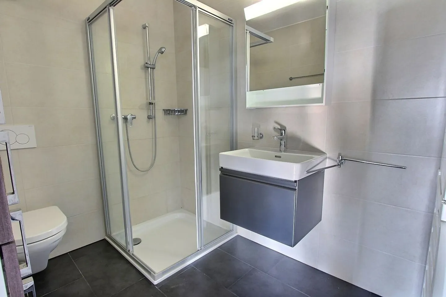 Beautiful 2.5-room apartment of 63 m2 - Photo 5 of 7