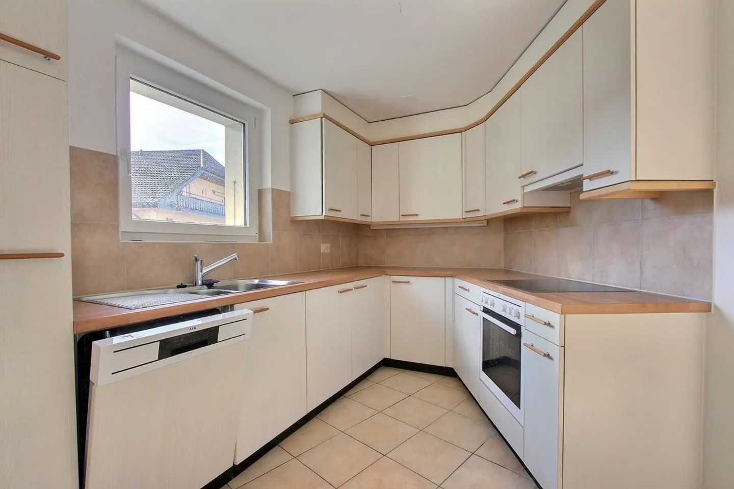 Geräumige 4,5-Zimmer-Wohnung - Foto 3 von 13