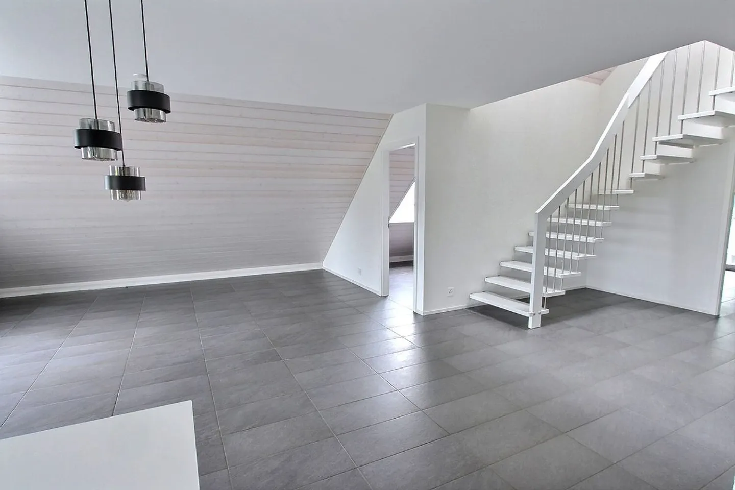 Geräumige 5,5-Zimmer-Duplexwohnung - Foto 3 von 7
