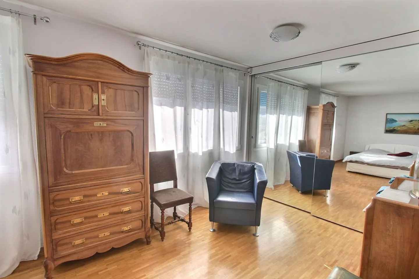 Spacious apartment with large terrace - Photo 10 of 13