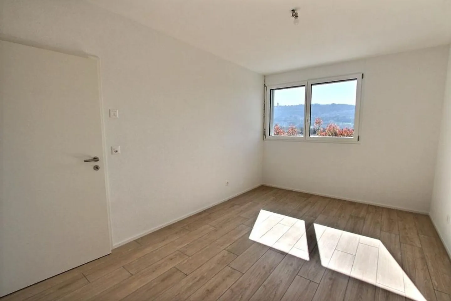 Alloggio nuovo con bella terrazza - Foto 5 di 7
