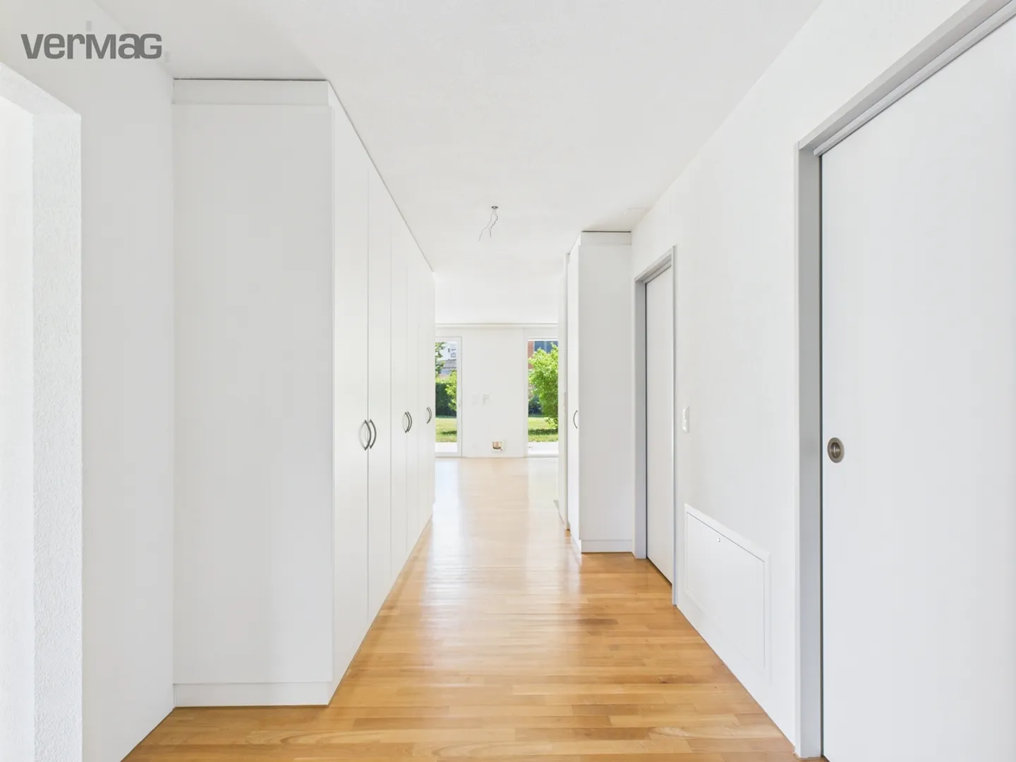 Light-Filled 4-Room Garden Apartment in Pfäffikon ZH - Photo 5 of 13