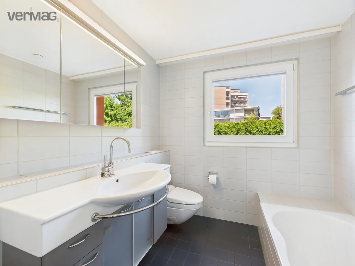 Light-Filled 4-Room Garden Apartment in Pfäffikon ZH - Photo 9 of 13