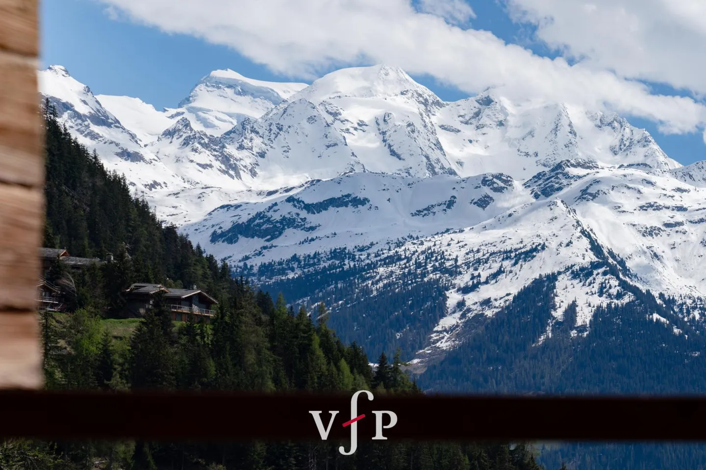 A Verbier, splendido appartamento di 3,5 locali in edificio con piscina - Foto 1 di 13