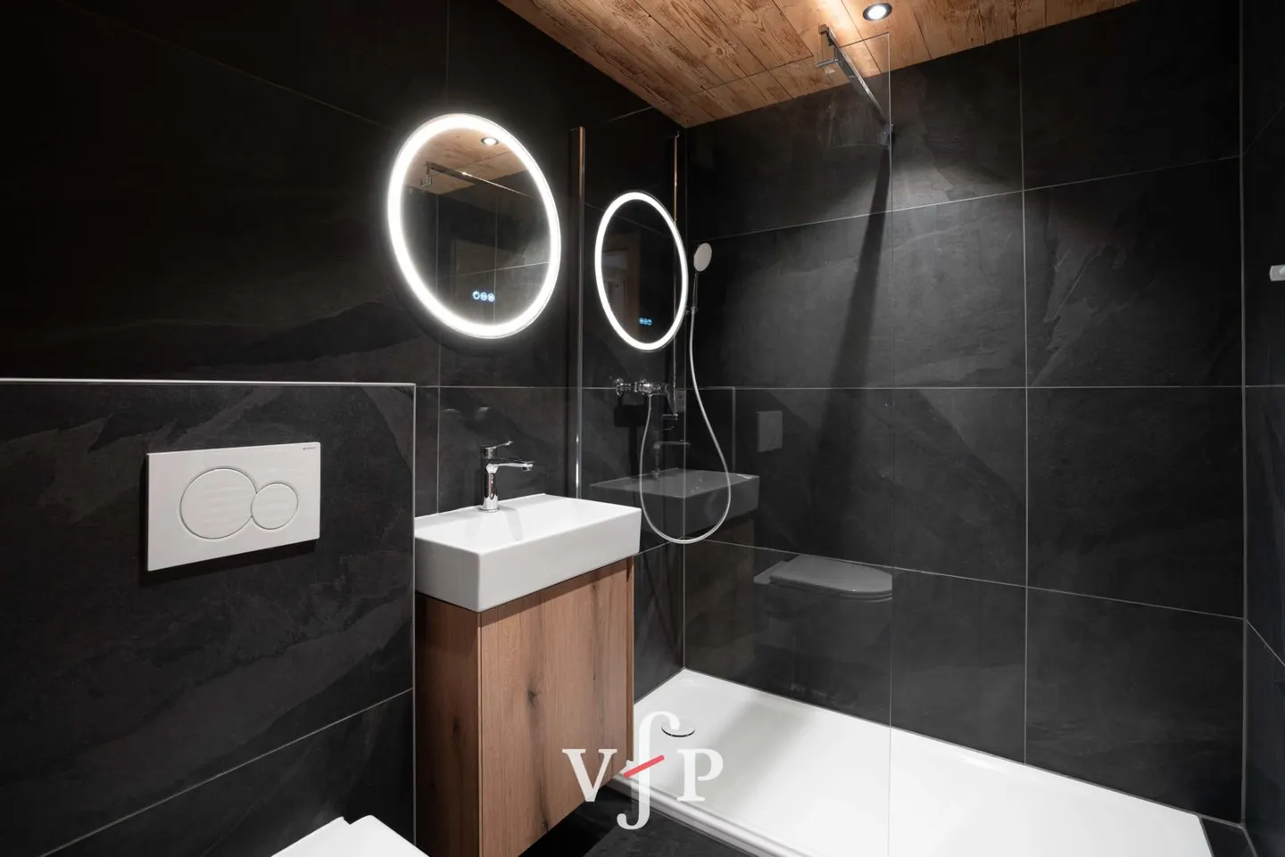 Magnifico appartamento di 2,5 stanze completamente ristrutturato vicino agli Esserts - Foto 5 di 10