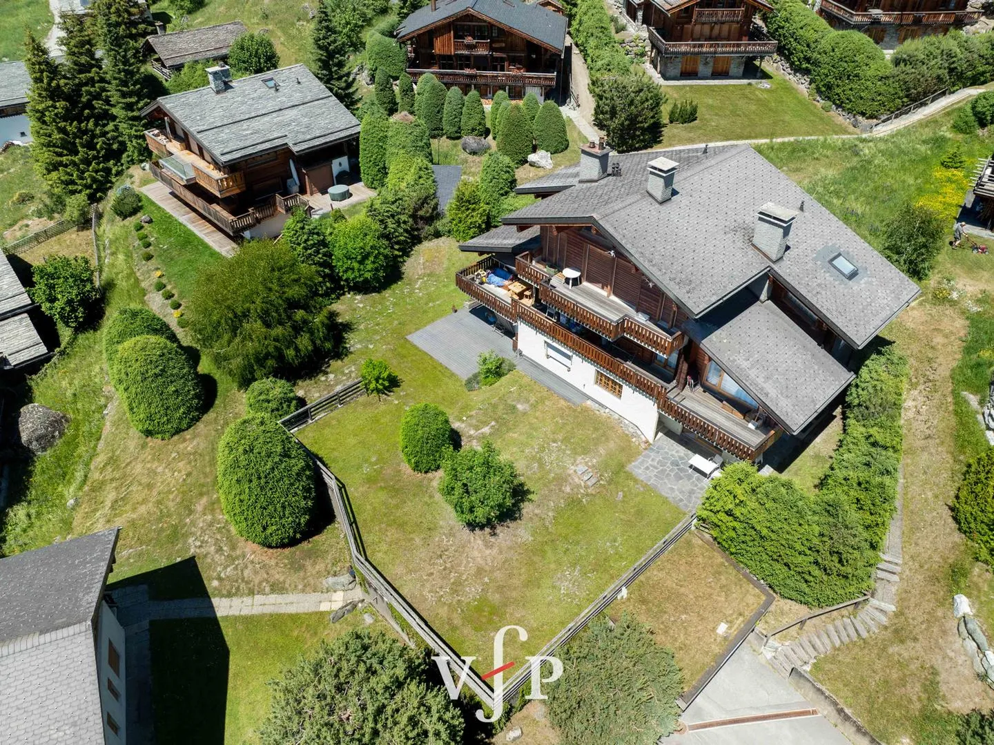 Wunderschöne 3,5-Zimmer-Wohnung mit Garten in Verbier, im Bereich Plan Pra - Foto 13 von 13