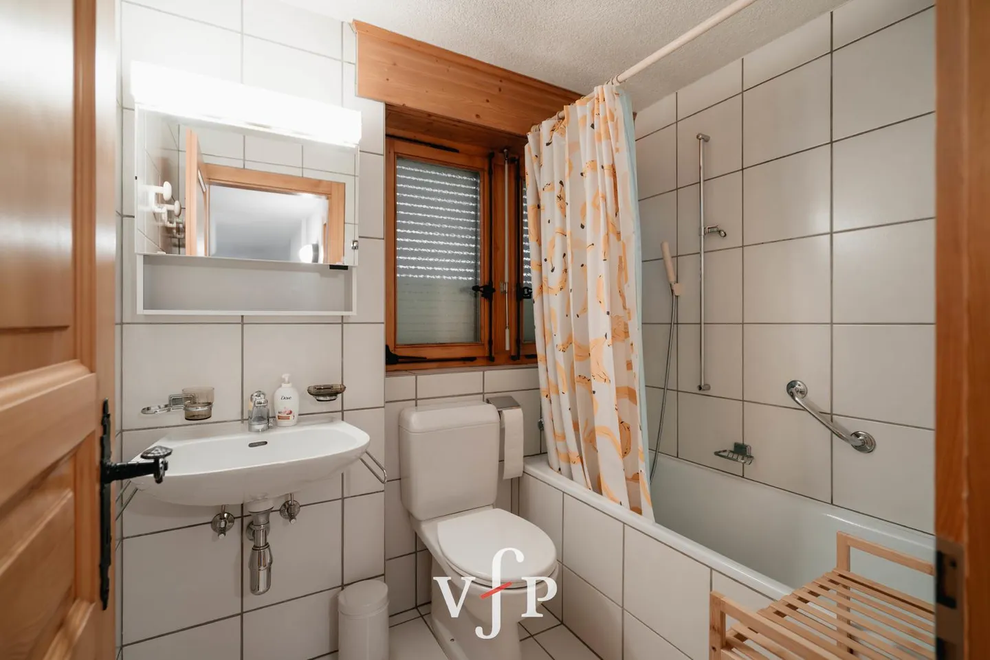 Wunderschöne 3,5-Zimmer-Wohnung mit Garten in Verbier, im Bereich Plan Pra - Foto 8 von 13