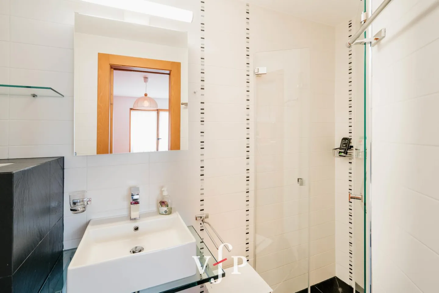 Charmante 3-Zimmer-Wohnung im Erdgeschoss in Verbier - Foto 8 von 10