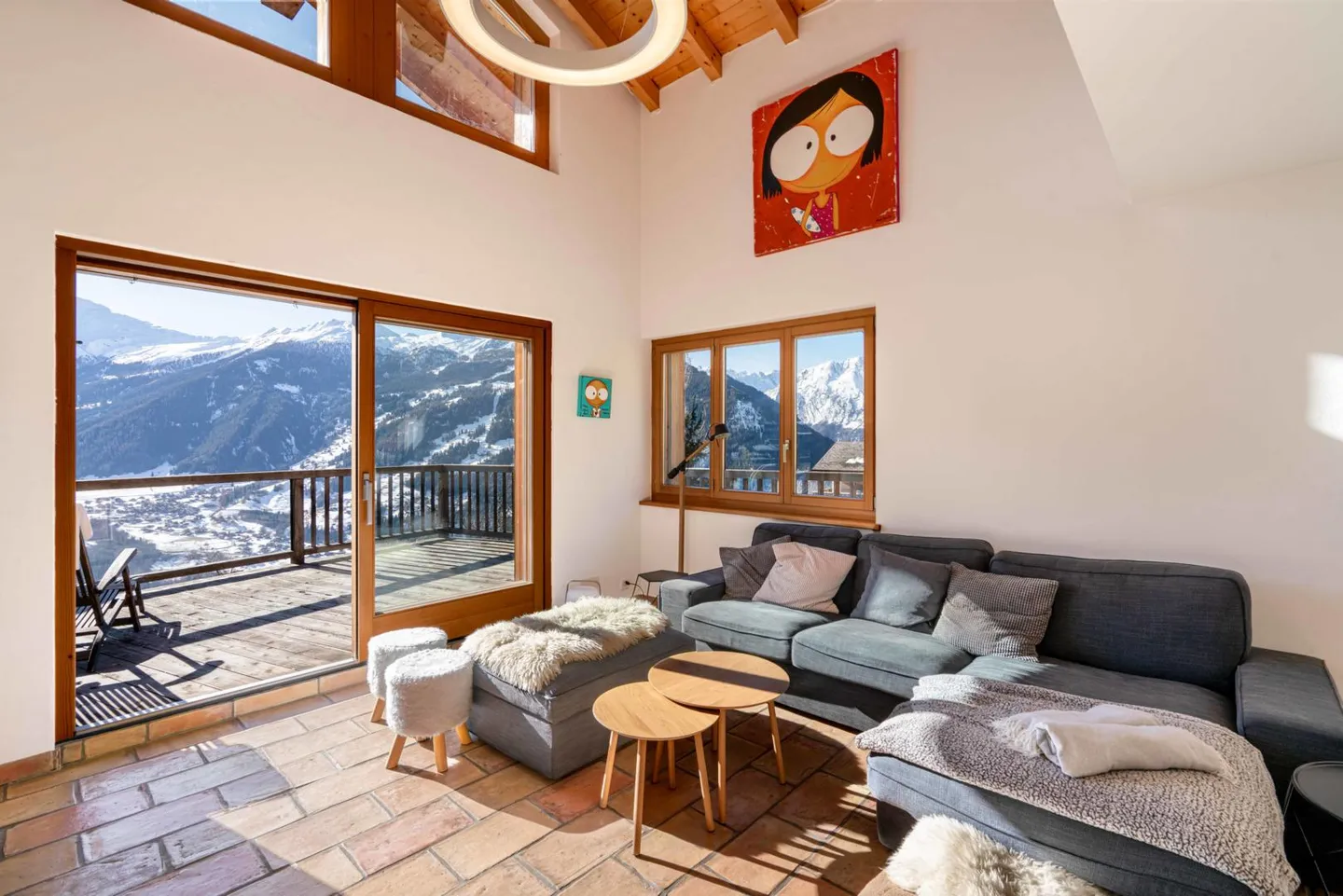 In Médières, superb 6-room chalet with 2-room apartment - Photo 1 of 13