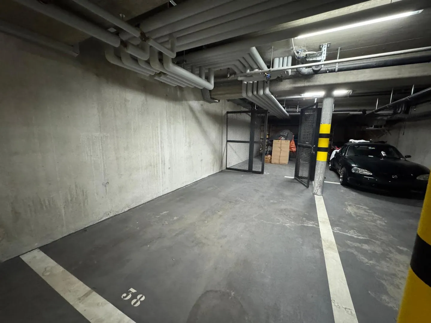 In affitto un posto auto in un garage sotterraneo - Foto 4 di 4