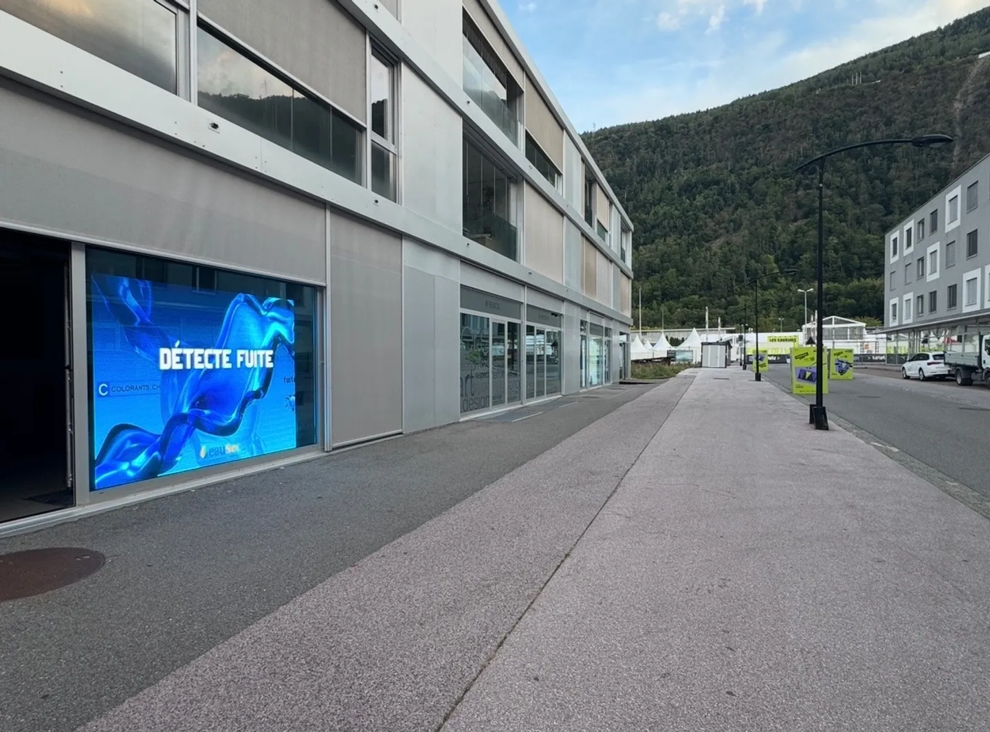 Local commercial d'exception à Martigny - Photo 3 sur 3