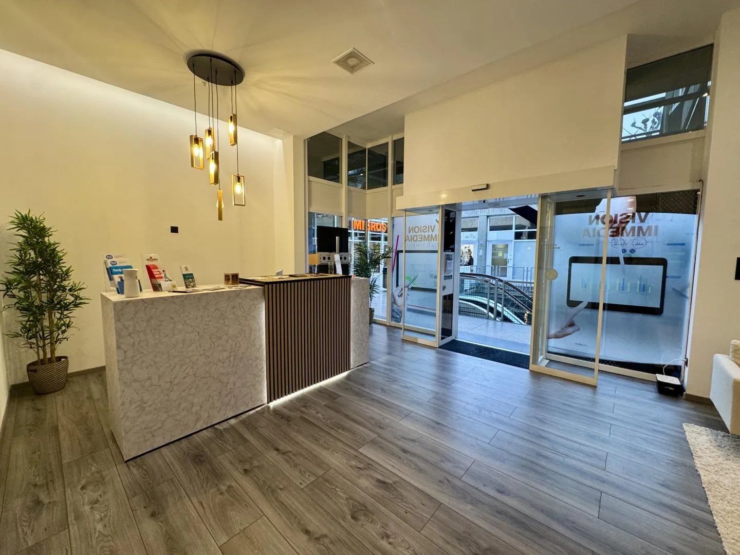 Local commercial PREMIUM au coeur de Sion - Visibilité maximale, opportunité rare ! - Photo 5 sur 13