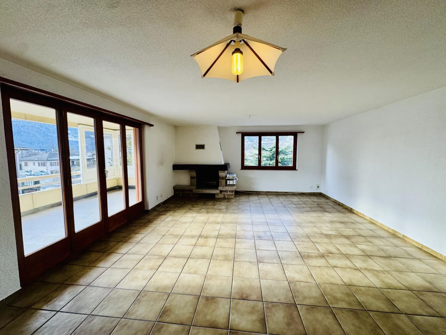 Appartement spacieux à Conthey - Photo 3 sur 13