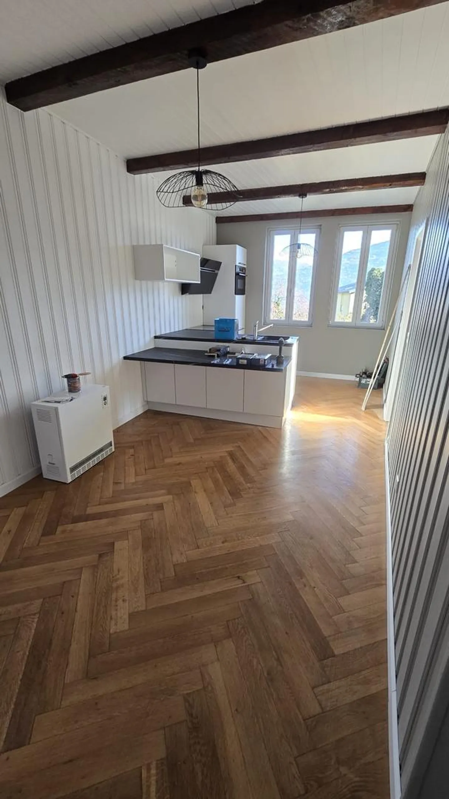 Fully renovated and rented income property - 4.8% gross yield - Photo 11 of 13