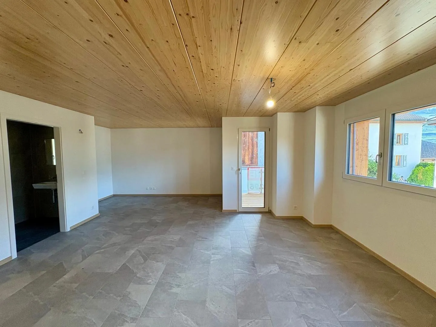 Wunderschöne Duplexwohnung zu verkaufen in Chalais - Foto 7 von 13