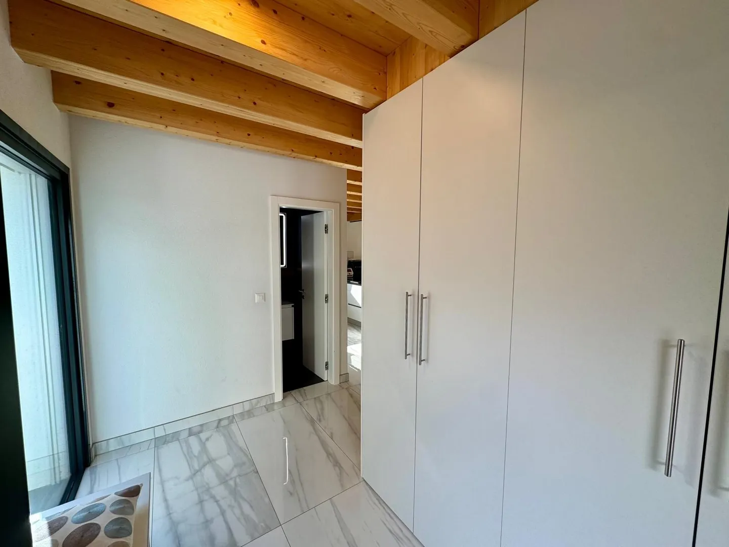 Charmantes Haus mit Garten - Foto 4 von 13