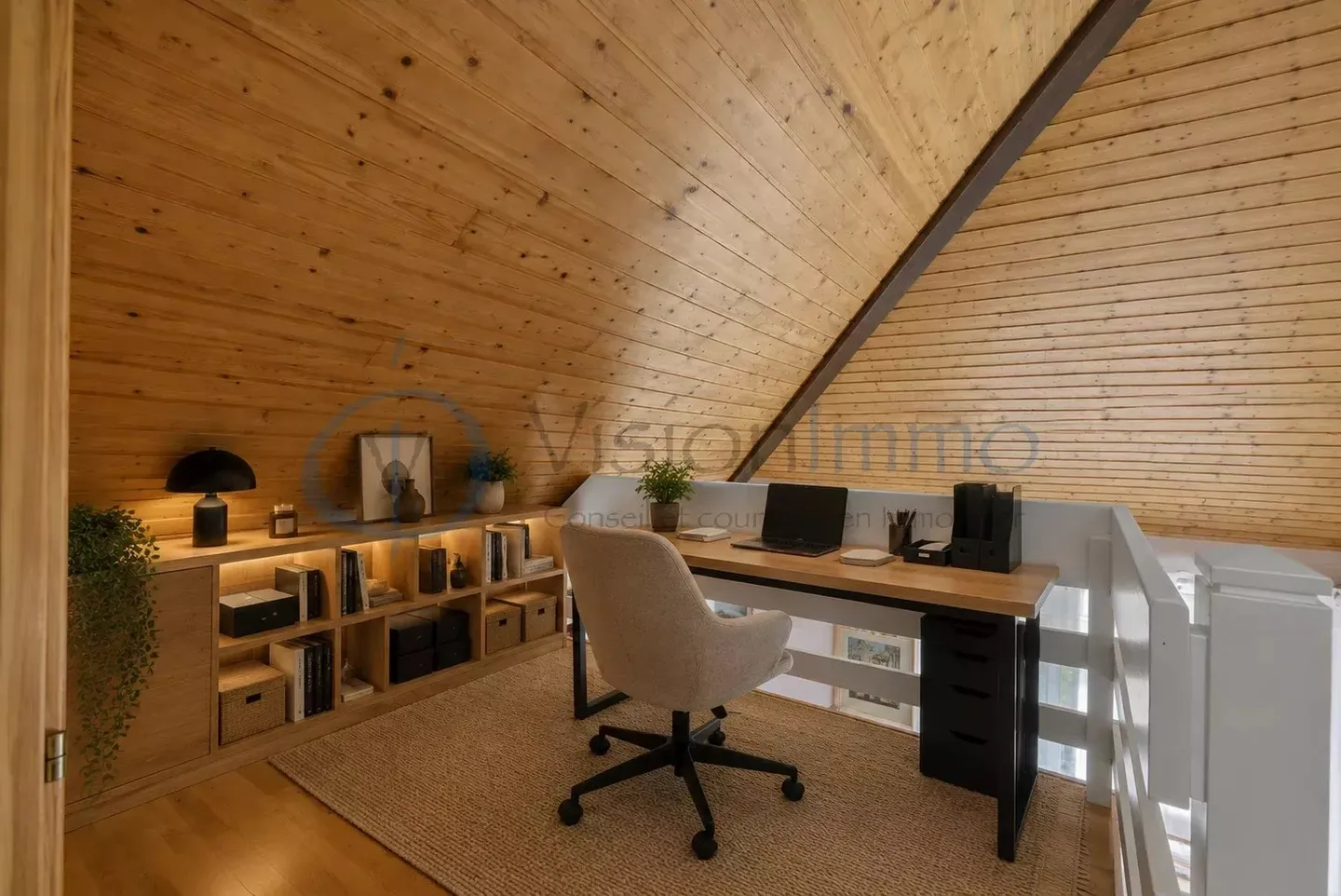 Charming penthouse in the heart of the village of Bernex - Photo 5 of 13