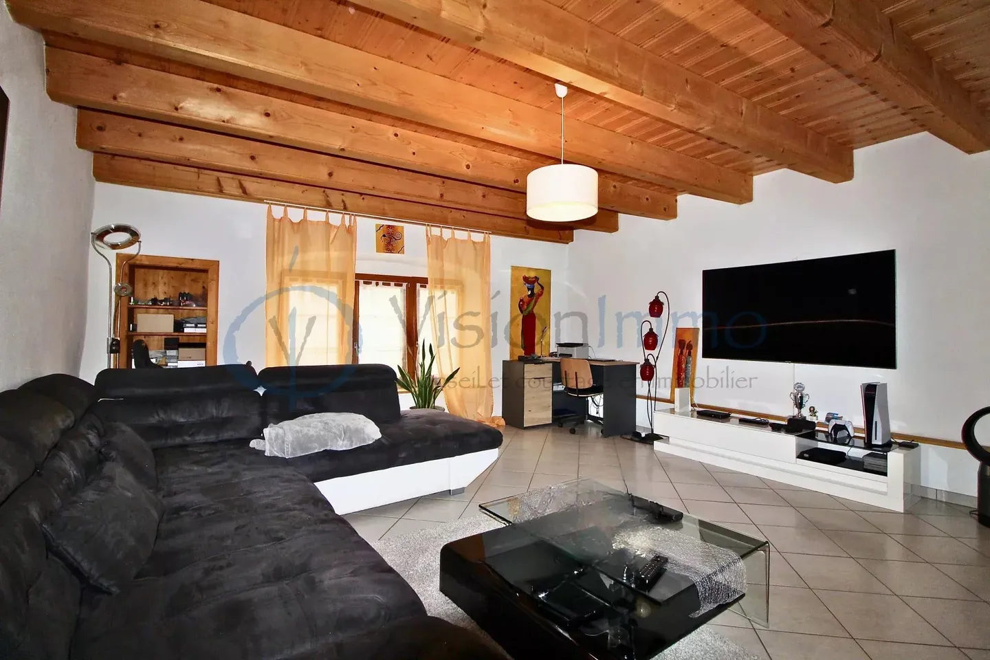 Atypisches Dorfhaus - Foto 1 von 3