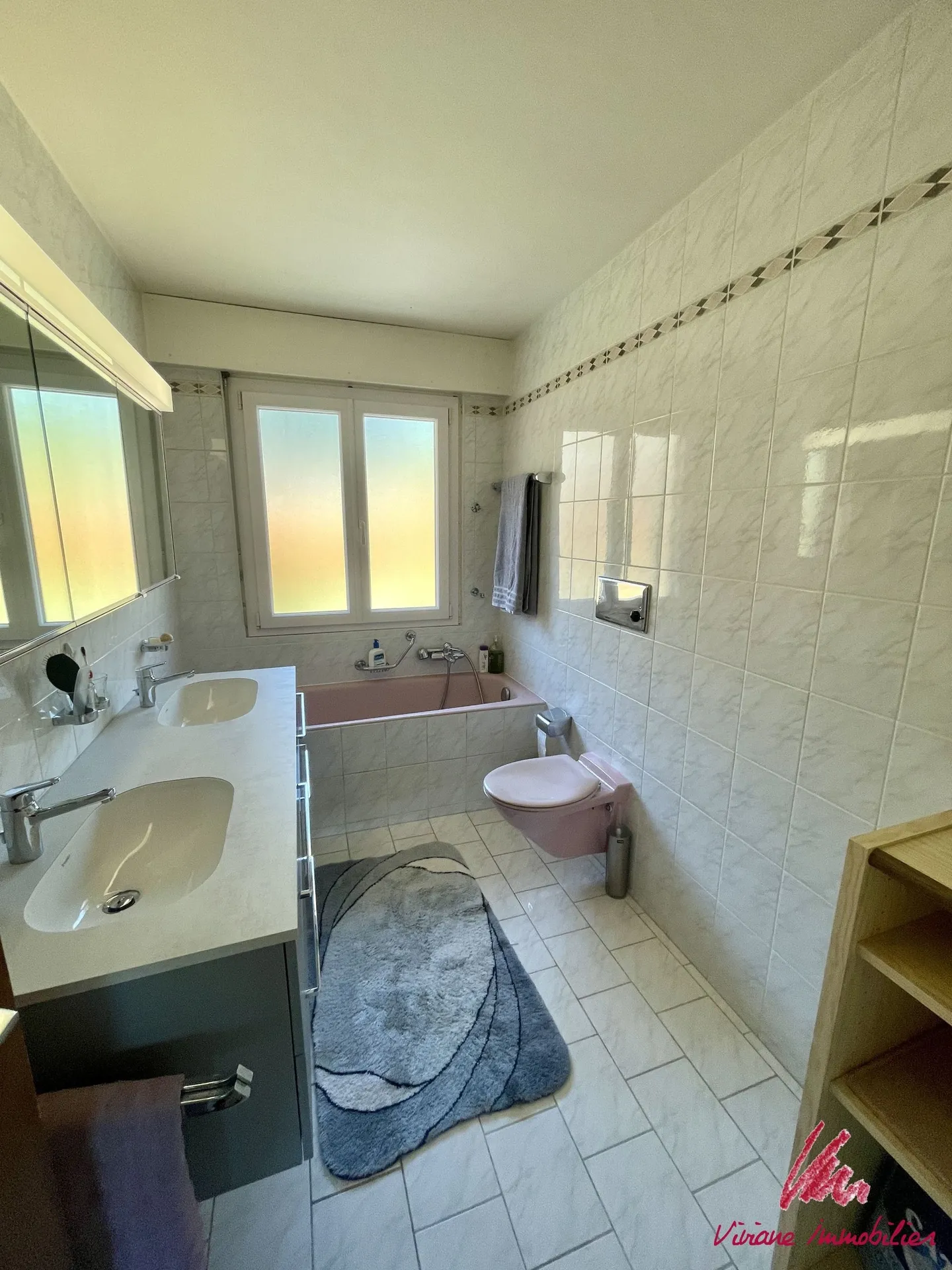 A pochi minuti da Crans-Montana, grande casa con 2 appartamenti su un ampio terreno - Foto 8 di 13