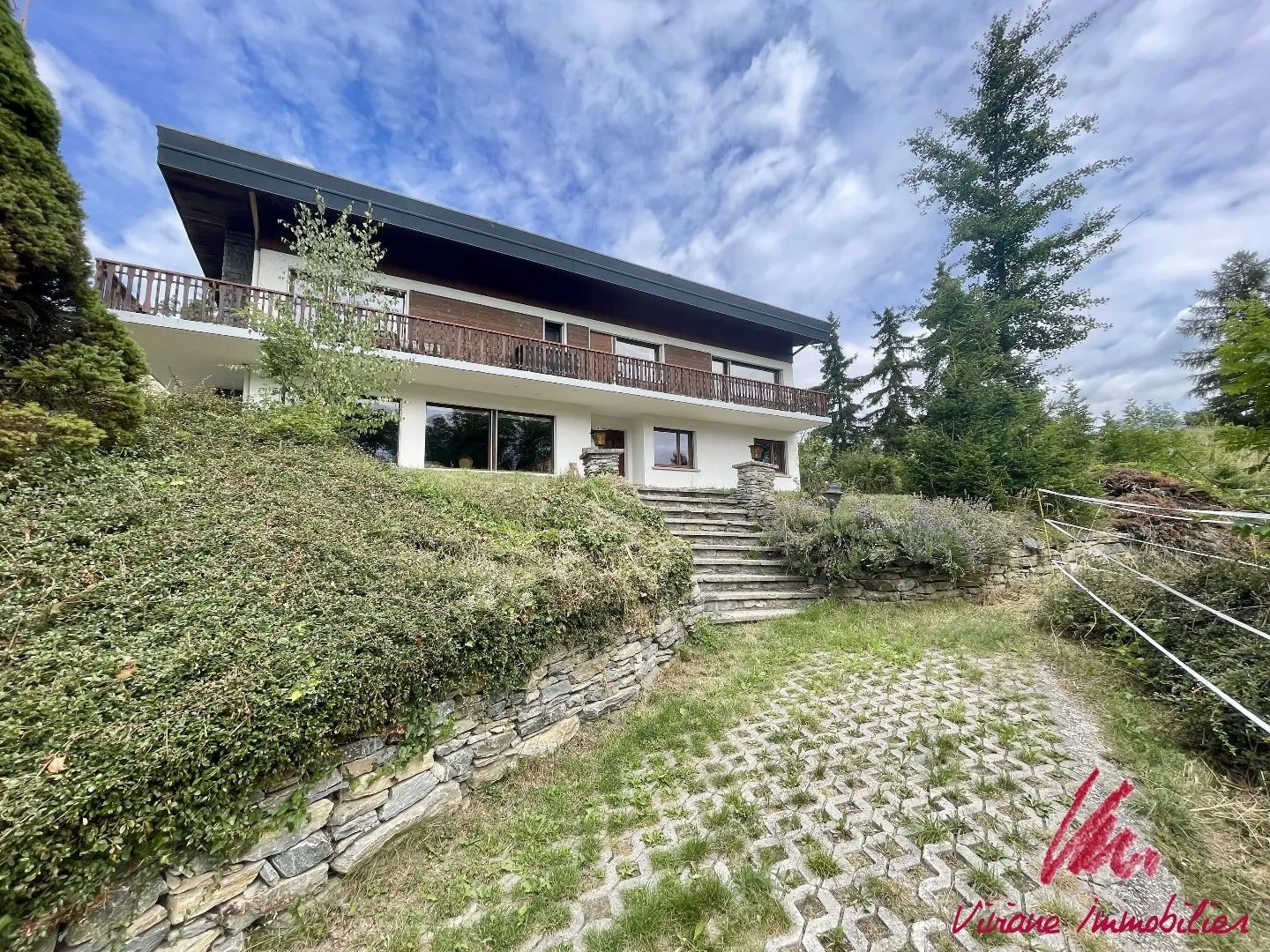A pochi minuti da Crans-Montana, grande casa con 2 appartamenti su un ampio terreno - Foto 13 di 13