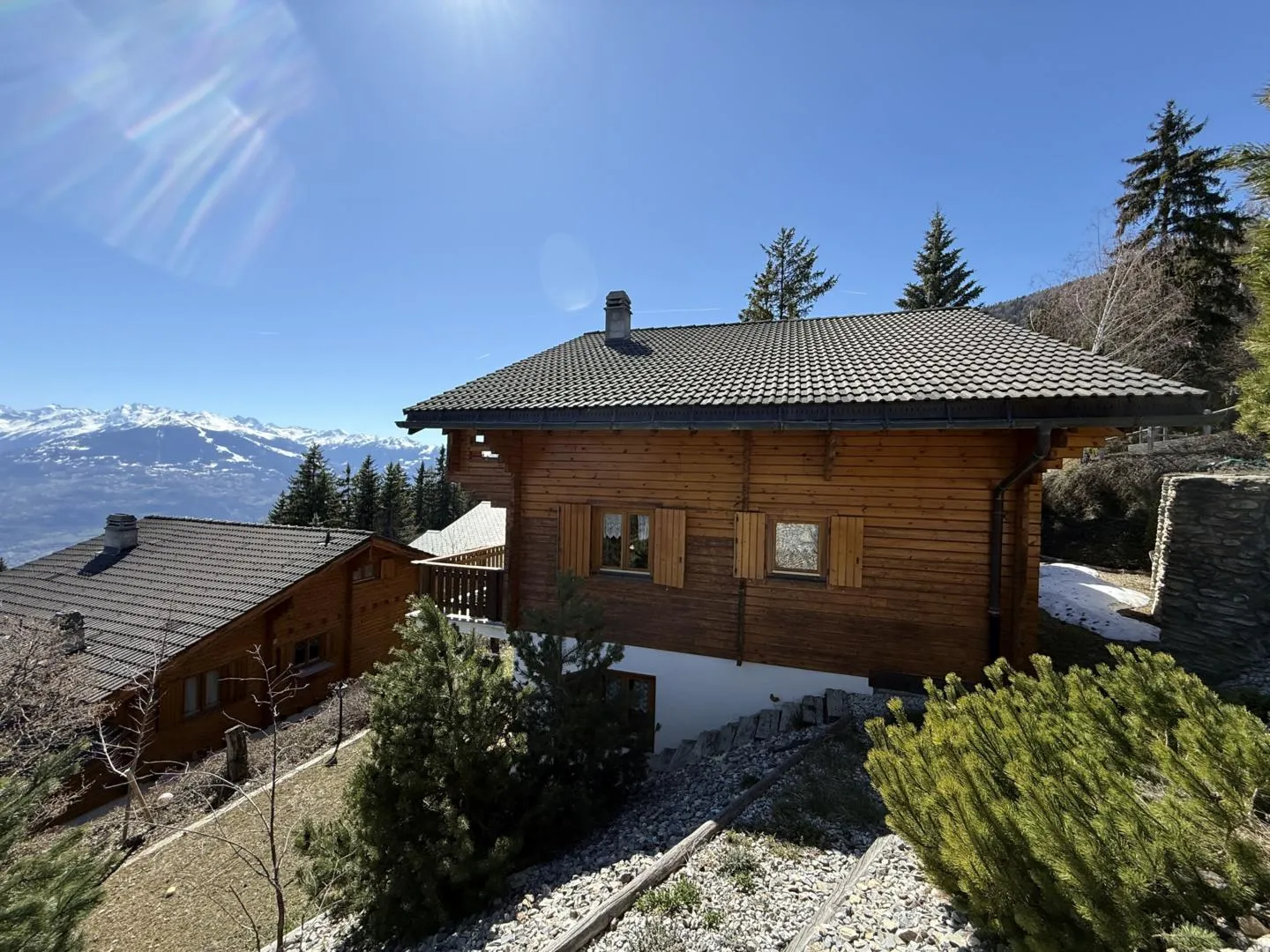 Chalet avec Vue Magnifique - Photo 2 sur 13