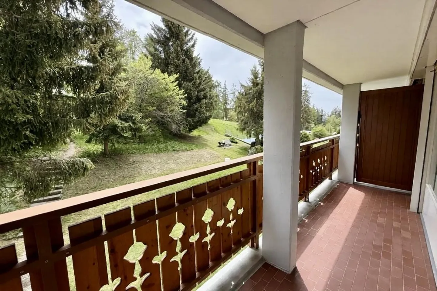 Appartement 2.5 pièces au calme en plein centre de Crans-Montana, à 2 pas des pistes - Photo 2 of 5