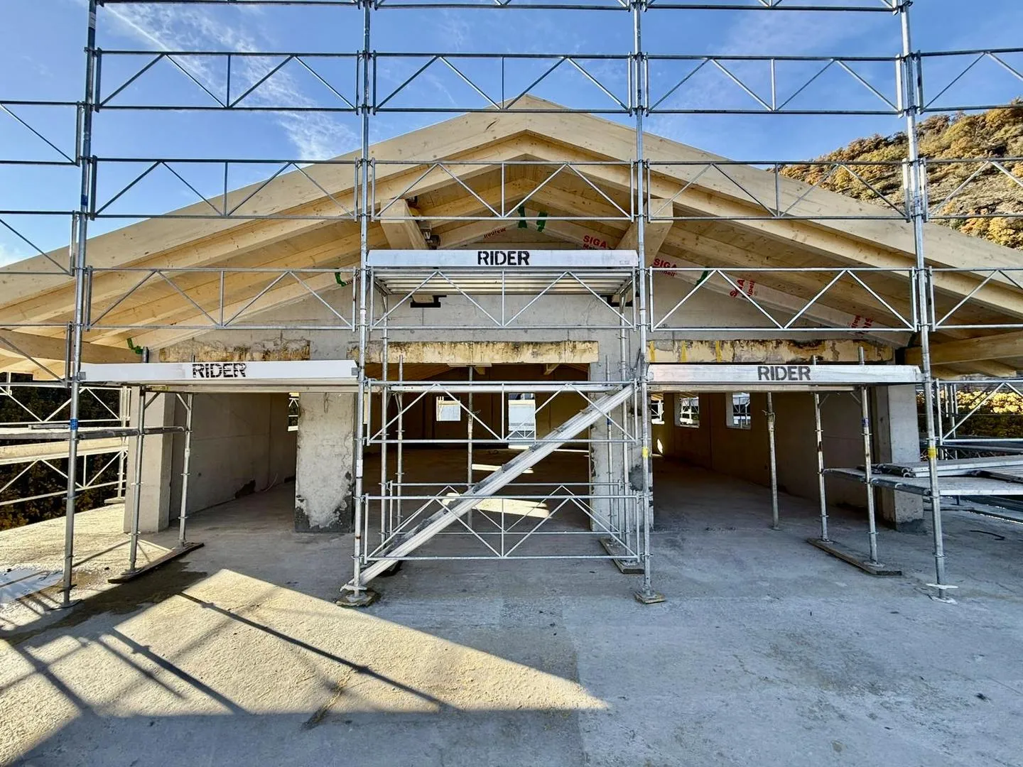 TRAVAUX EN COURS! Superbe attique avec grande terrasse et vue plein Sud - Photo 5 sur 5